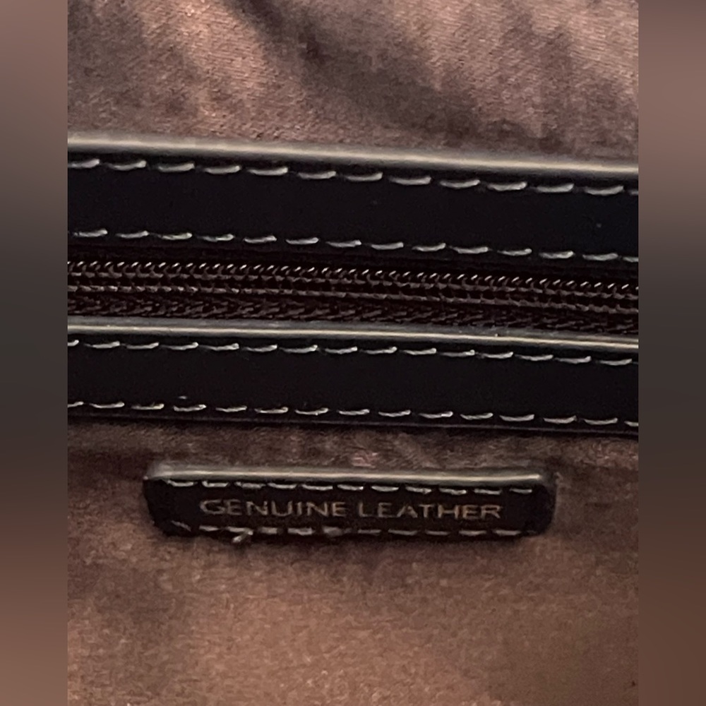 NWT St. John Quilted Purse - Picture 15 of 16